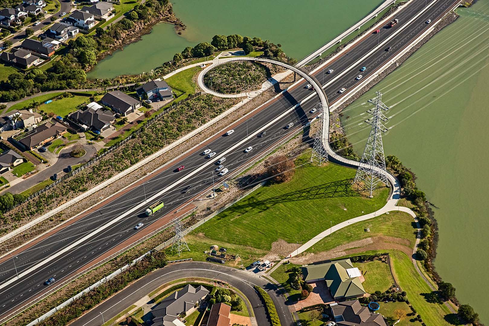 Karaka-bridge